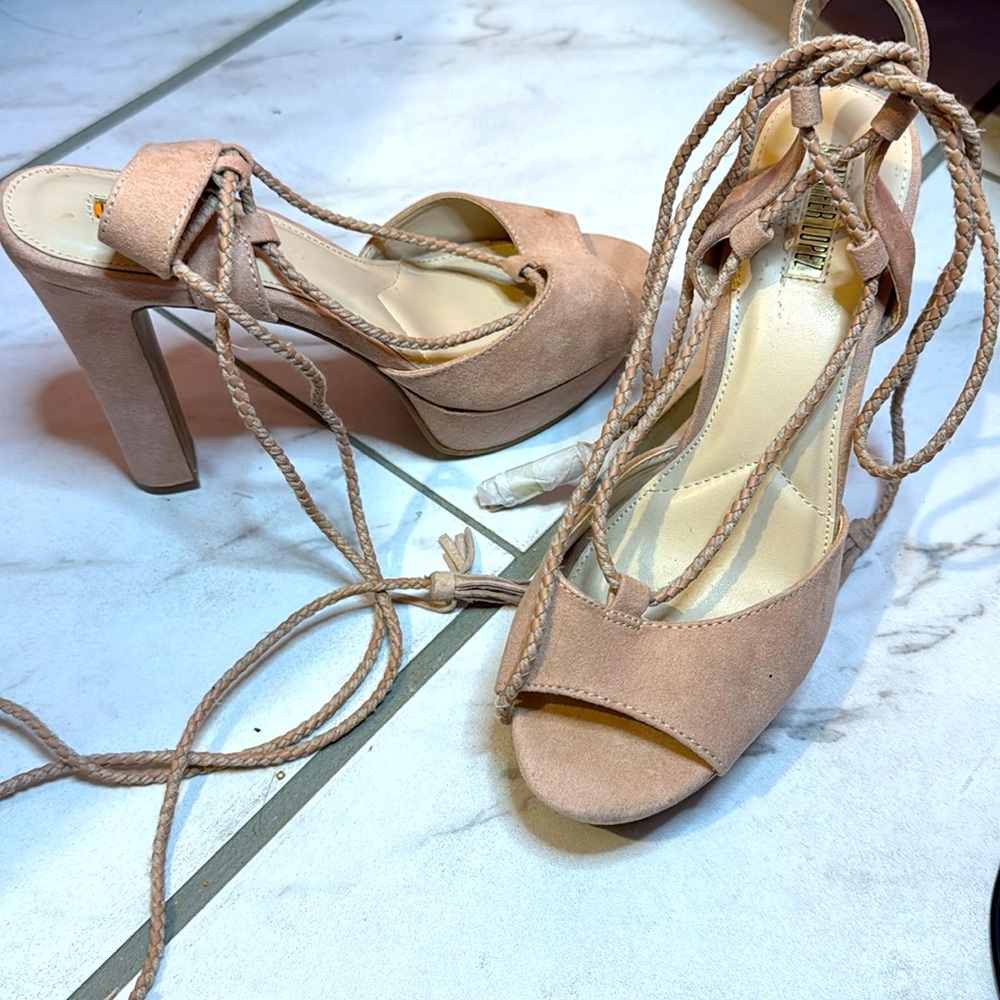 Jennifer Lopez Blush Platform heels